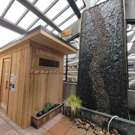 Skwachàys Lodge Vancouver Exterior foto