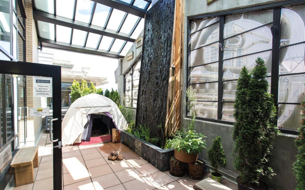 Skwachàys Lodge Vancouver Exterior foto